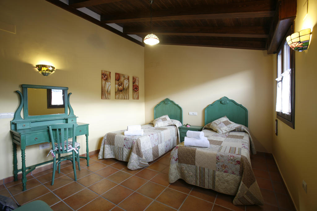 Casa Felisa Pirineo Aragones Villa Santa Eulalia de Gallego Room photo